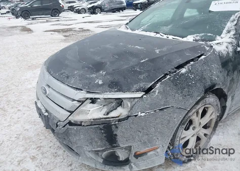 2012 Ford Fusion Se z USA, uszkodzony, nr VIN 3FAHP0HA8CR142666